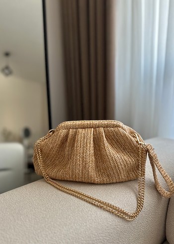 Zincir Detaylı Bej hasır Kadın Clutch Çanta