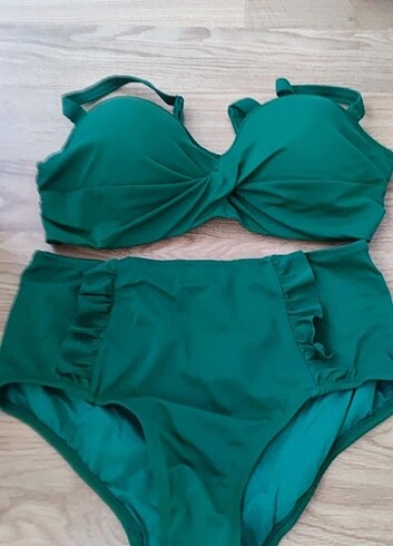yesil bikini takimi 