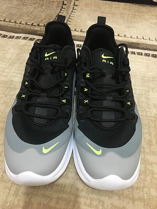 Nike Nike Air Max Axis Ürün Sıfır Orjinal Hiç kullanılmamıştır