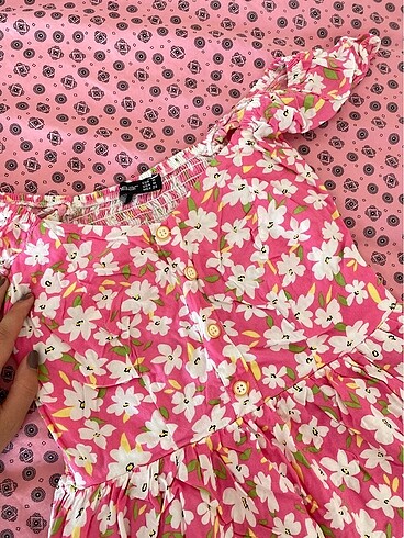 Çiçek desenli elbise - Görsel 2