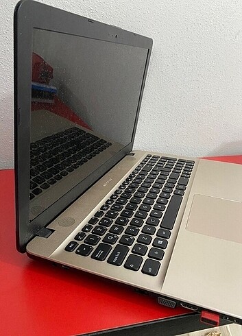 Asus laptop 