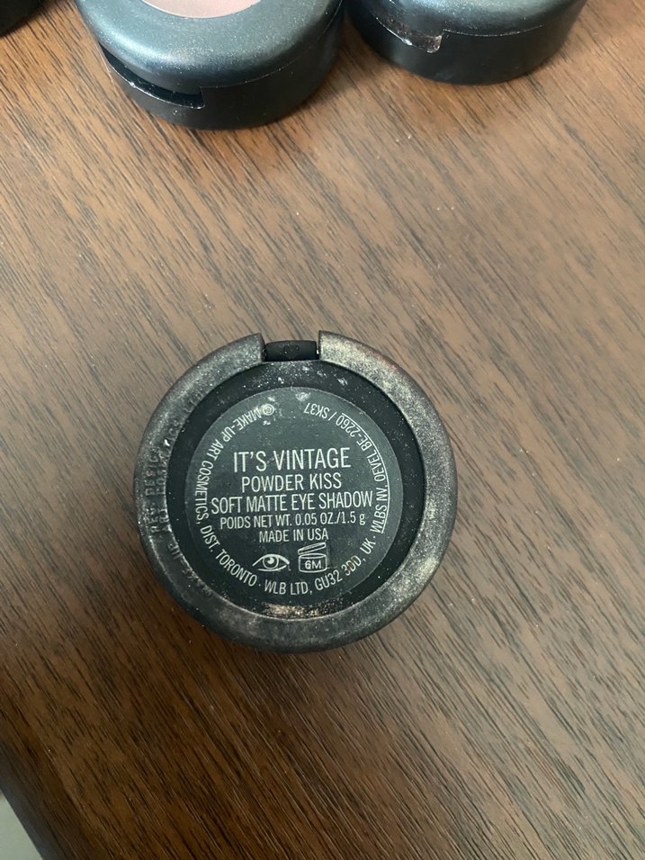 MAC Gri Göz Farı - Görsel 2