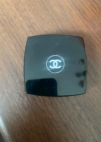 Bej Tonlarda 4'lü Göz Farı Paleti - Görsel 2