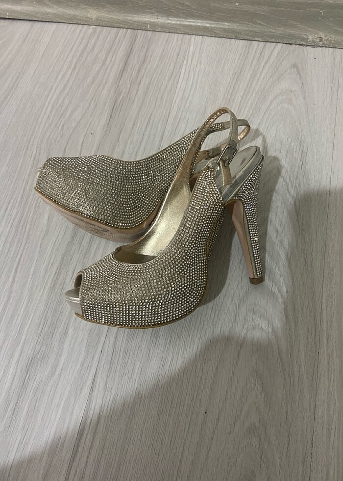 Bayan taşlı ayakkabı - Görsel 4