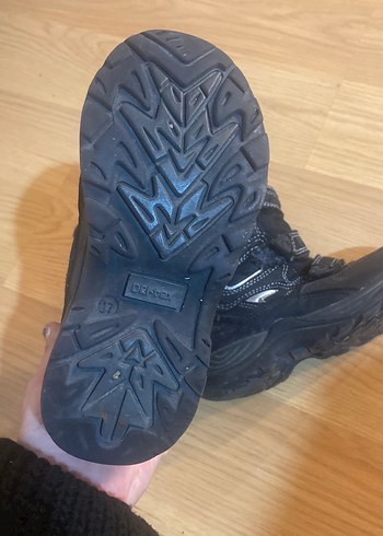 Erkek Çocuk Siyah Tokalı Kauçuk Bot - Görsel 3