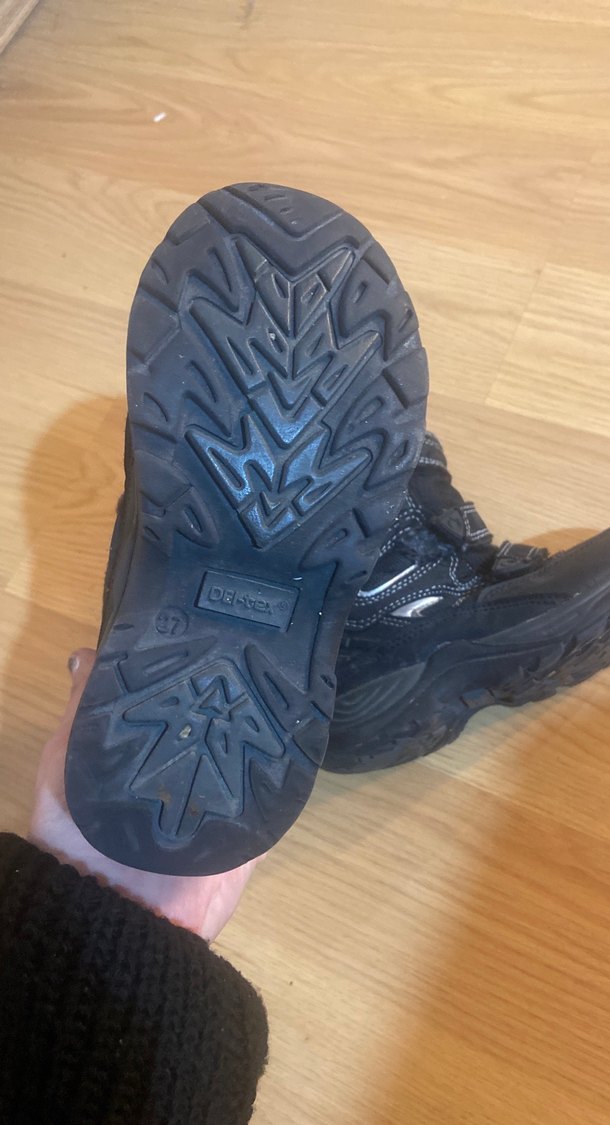 Erkek Çocuk Siyah Tokalı Kauçuk Bot - Görsel 3