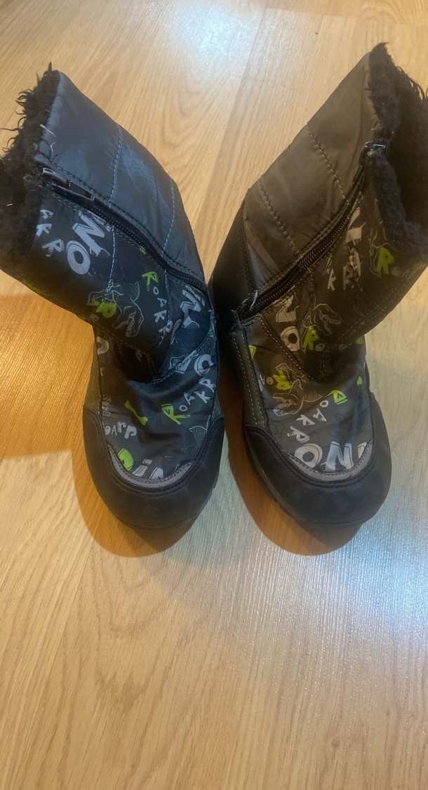 Erkek Çocuk Gri Kaydırmaz Bot - Görsel 5