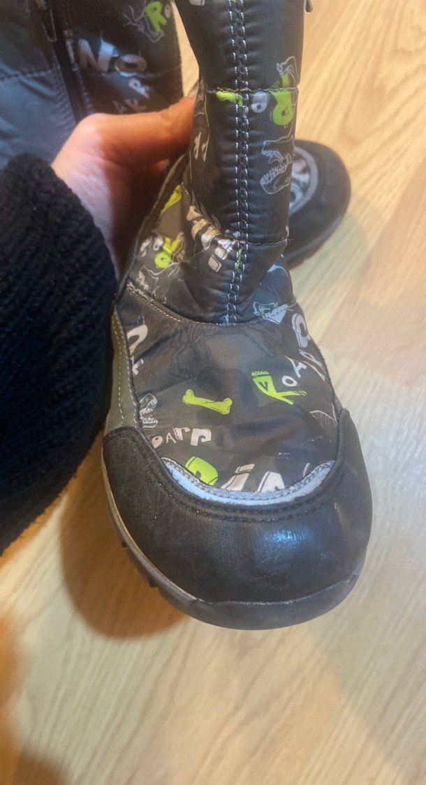 Erkek Çocuk Gri Kaydırmaz Bot - Görsel 4