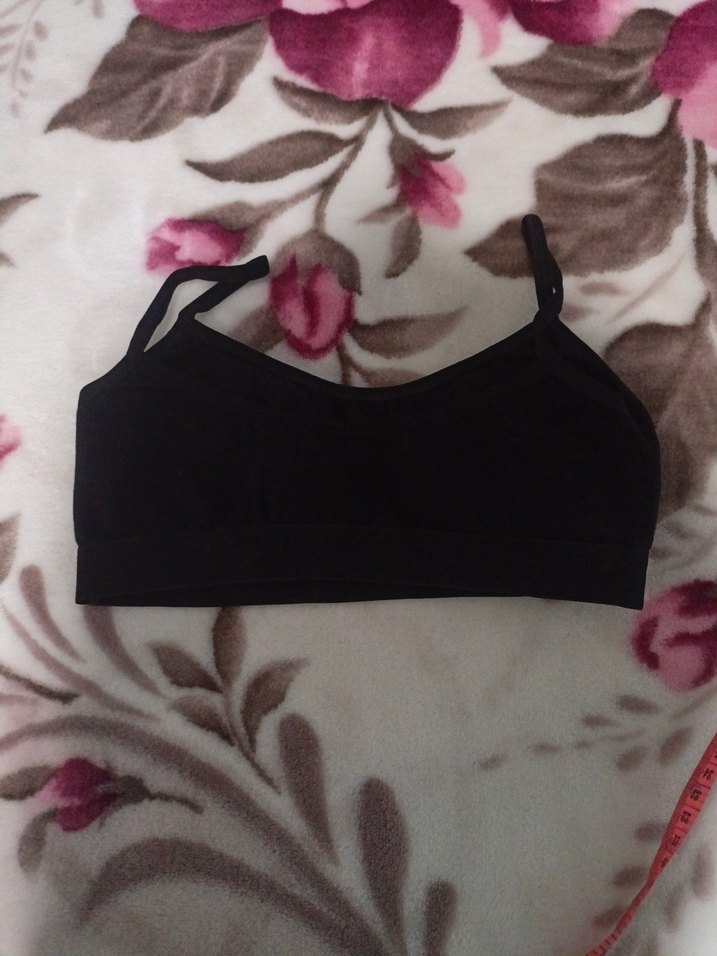 Siyah Goth Tarzı Spor Sütyeni - Görsel 2