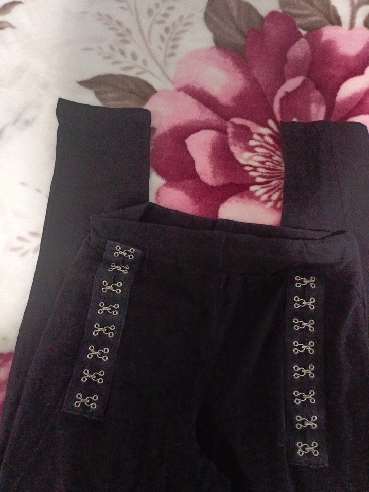 Kız Çocuk Siyah Elastik Bel Baskılı tayt - Görsel 3