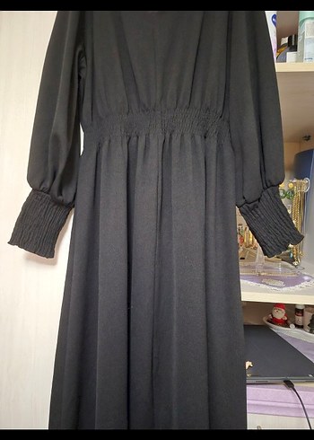 Uzun Siyah V Yaka Gotik Elbise - Görsel 4