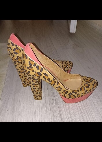 Bershka platform ayakkabı - Görsel 2