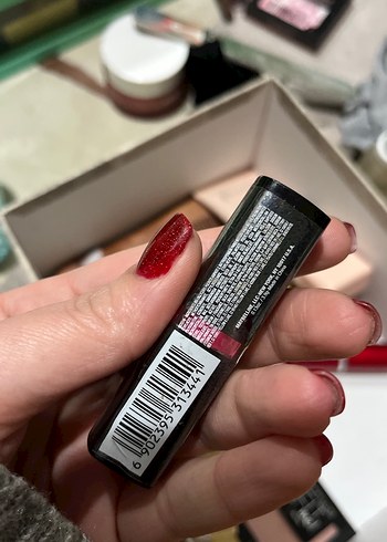 Maybelline Color Show Bordo Ruj 105 - Görsel 2