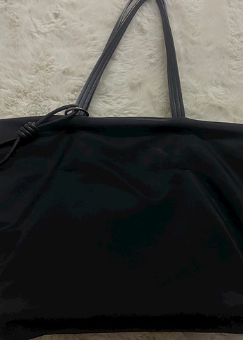 Stradivarius Fermuarli Siyah Kadin Omuz Cantasi