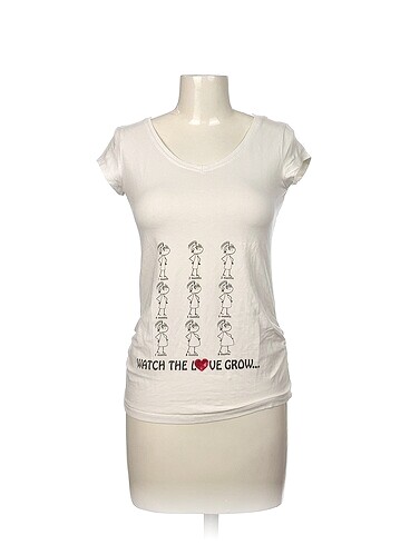 Diğer T-shirt %70 İndirimli.