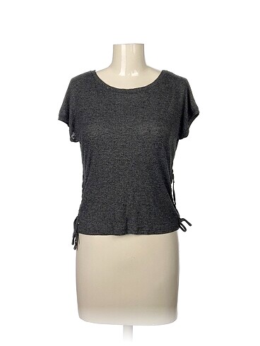 Addax T-shirt %70 İndirimli.