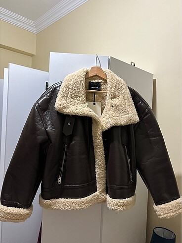 Pull&Bear kahverengi biker mont