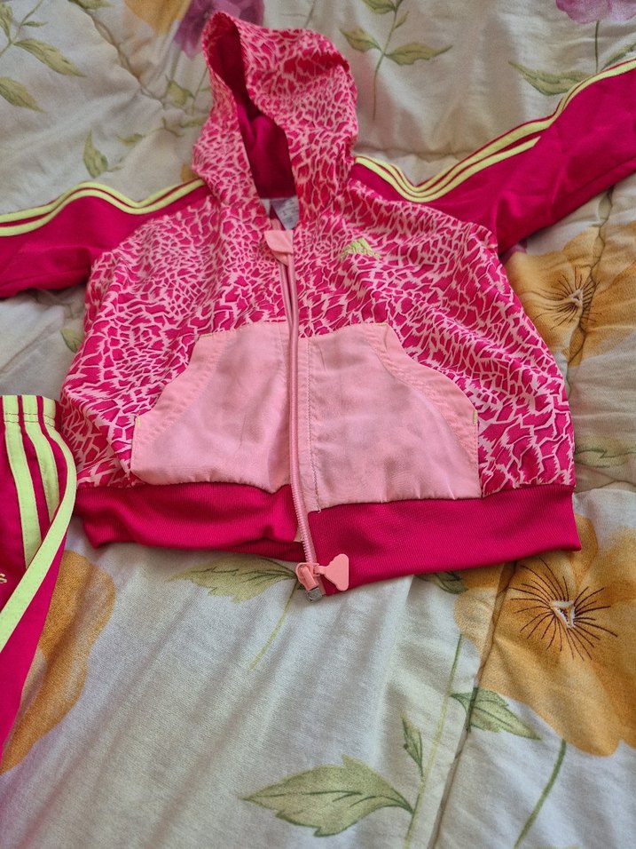 Kız Çocuk Pembe Kapüşonlu Fermuarlı Eşofman Takımı - Görsel 5