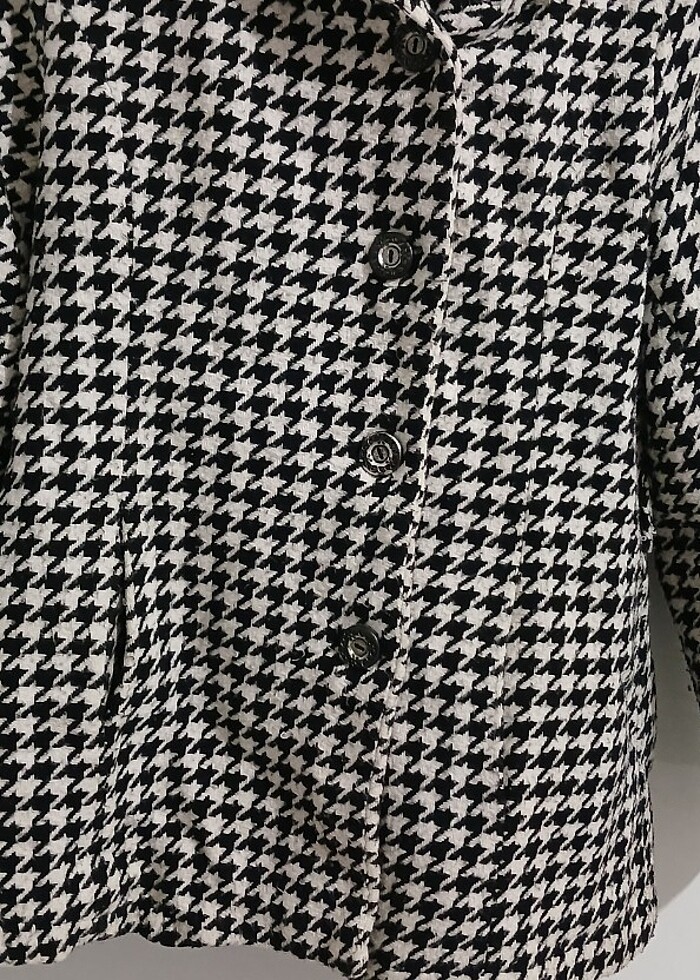 Kadın kapşonlu kapan 
İki koltuk arası 53 cm
Boy omuzdan aşağı70 - Görsel 3