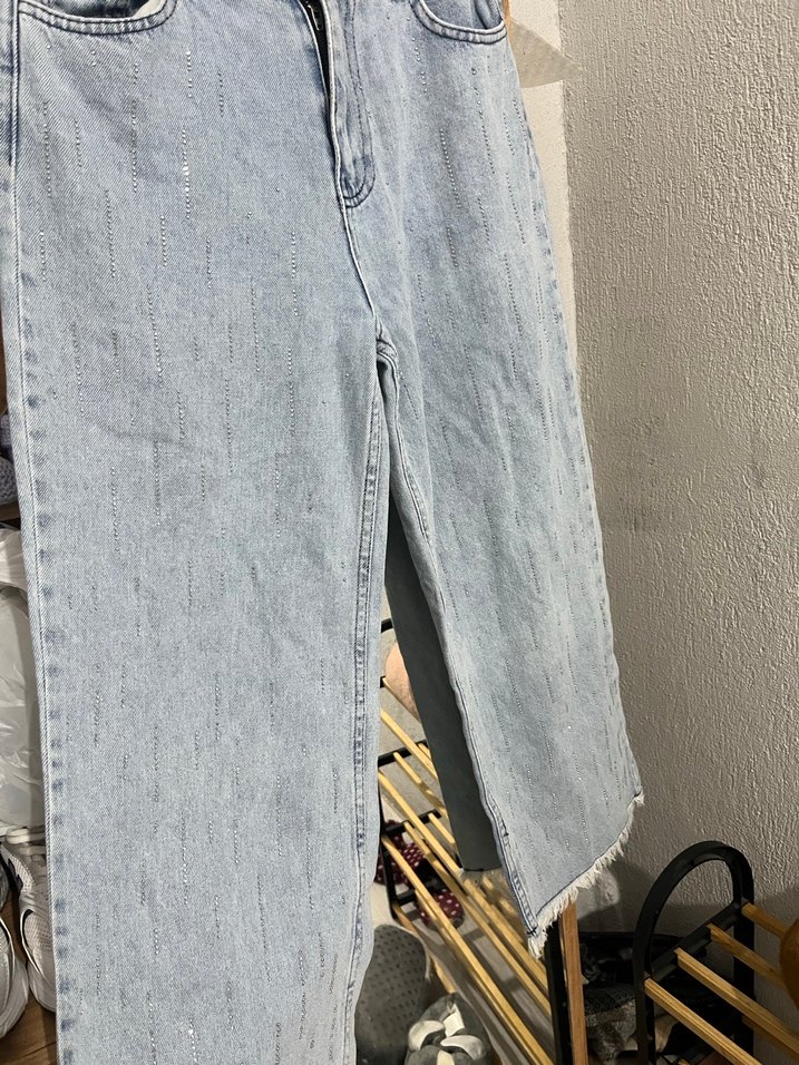 Parlak taşlı jean pantolon SATILDI !! - Görsel 4