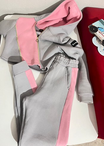 Gri Pembe Kapüşonlu  Eşofman Takımı - Görsel 5