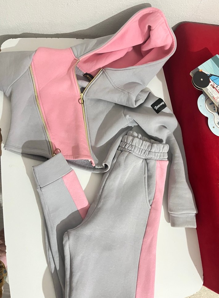 Gri Pembe Kapüşonlu  Eşofman Takımı - Görsel 2