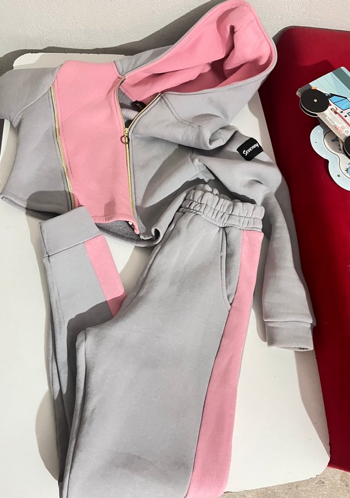 Gri Pembe Kapüşonlu  Eşofman Takımı - Görsel 5