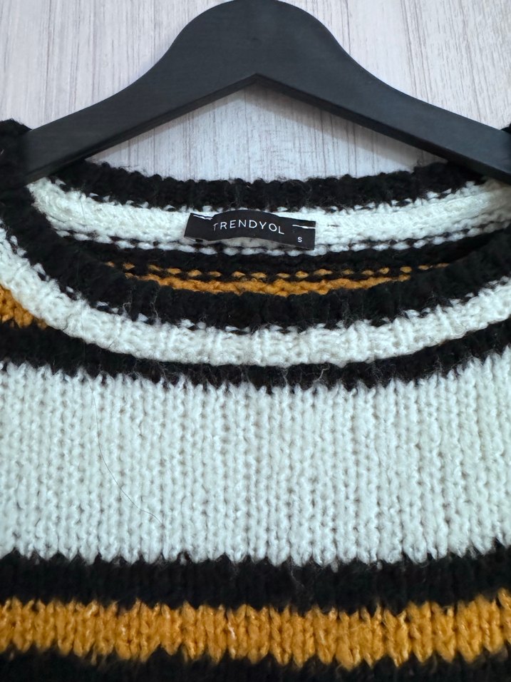 Çizgili Örgü Kadın Kazak - Görsel 2