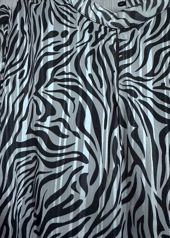 Zebra Desenli Gri Mini Elbise - Görsel 3