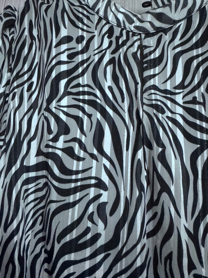 Zebra Desenli Gri Mini Elbise - Görsel 3