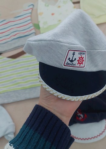 Çocuklar için Karışık Renkli Tekstil Şapkalar - Görsel 2