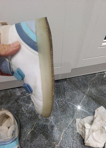 Çocuk Beyaz Cırt Cırtlı Spor Ayakkabı - Görsel 3