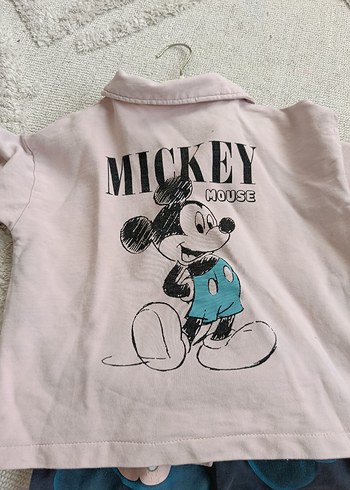 5 Yaş Beden pembe Renk Pembe Düğmeli Bebek Takımı Mickey Desenli
