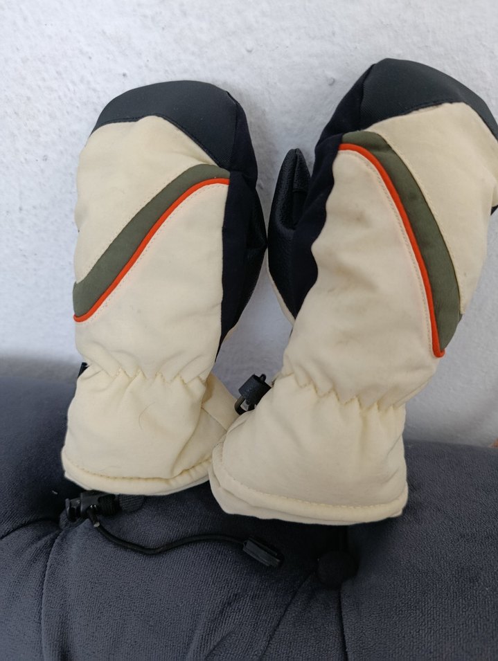 Erkek Çocuk Gri-Beyaz Motosiklet Eldiveni,5,7 yas arası - Görsel 2