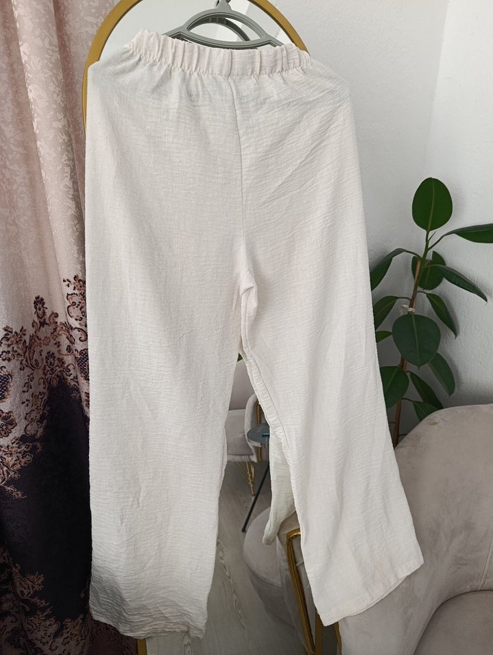 Düğmeli krem muslin kumaş takim - Görsel 5