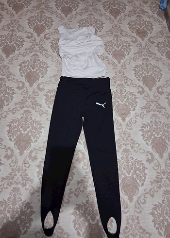 Puma Beyaz Ust Ve Siyah Puma Tayt
