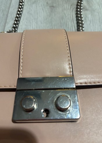 Pudra Deri Zincir Detaylı Kadın Çanta - Görsel 3