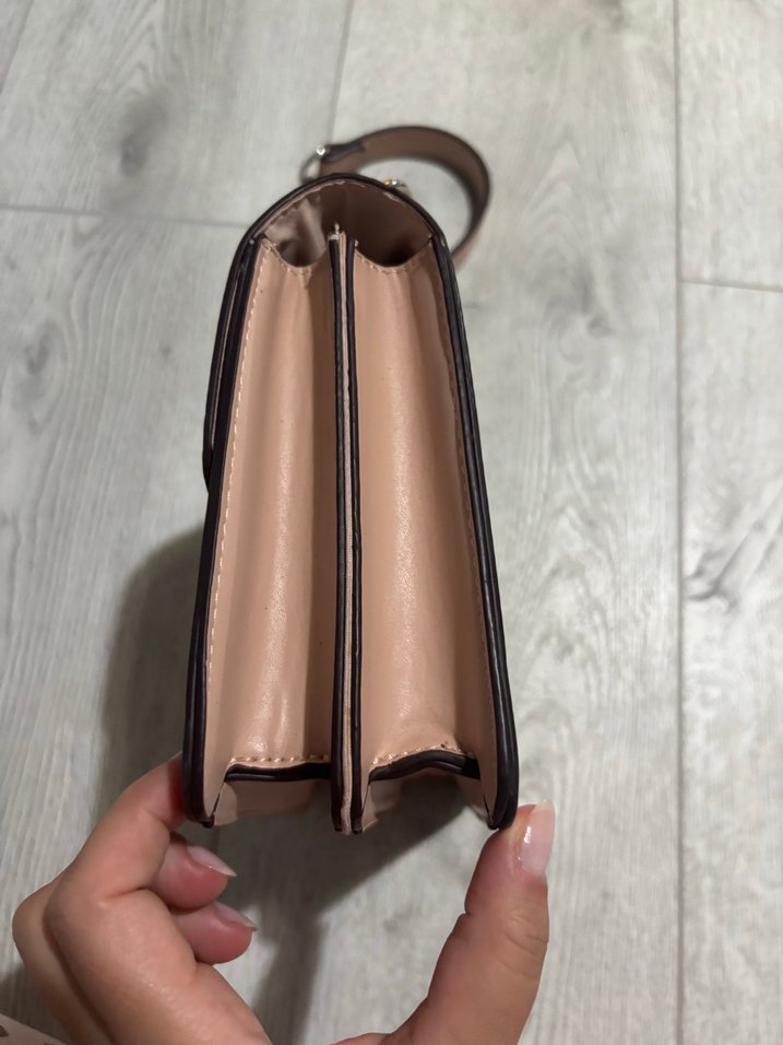 Pudra Deri Zincir Detaylı Kadın Çanta - Görsel 5