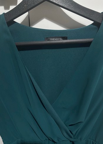 Kemer Detaylı Yeşil Midi Elbise - Görsel 3