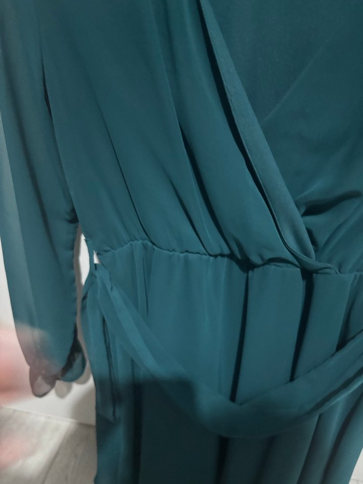 Kemer Detaylı Yeşil Midi Elbise - Görsel 4