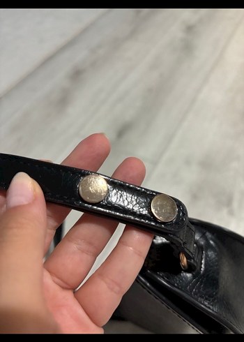 Mango Tokalı Siyah Deri Kadın Çanta - Görsel 3