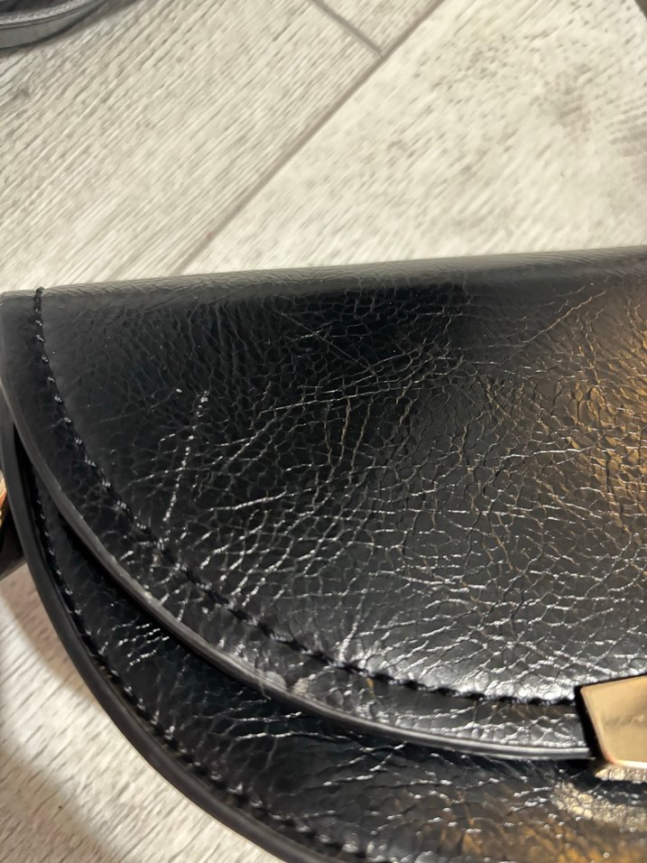 Tokalı Siyah Deri Kadın Çanta - Görsel 4