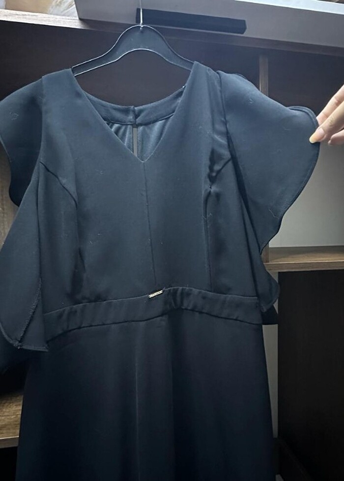 Siyah Elbise - Görsel 2