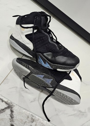 Siyah Bağcıklı Erkek Çocuk Spor Ayakkabısı - Görsel 2