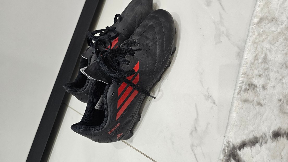 Siyah Erkek Futbol Ayakkabısı Velcro Detaylı - Görsel 2