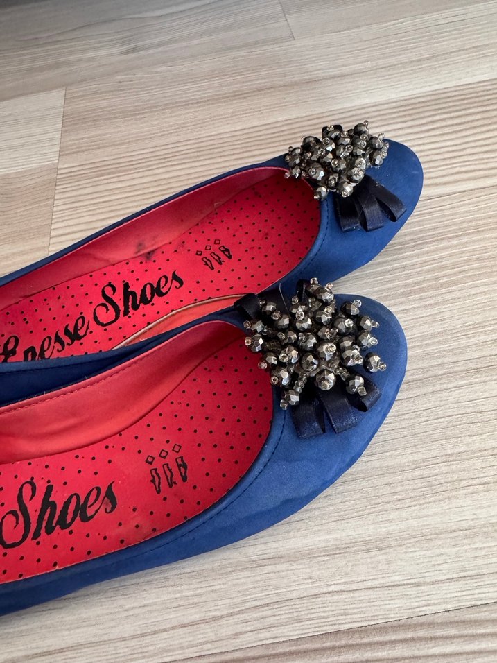 Mavi Boncuk Detaylı Kadın Babet - Görsel 2