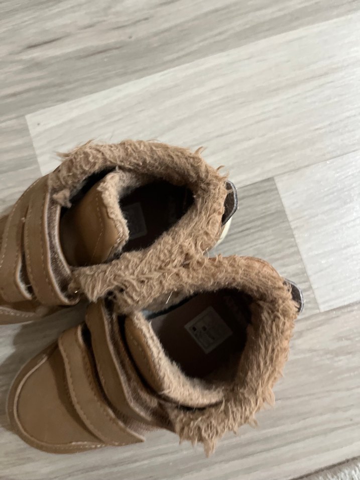 Lcw 26 numara çocuk botu - Görsel 4