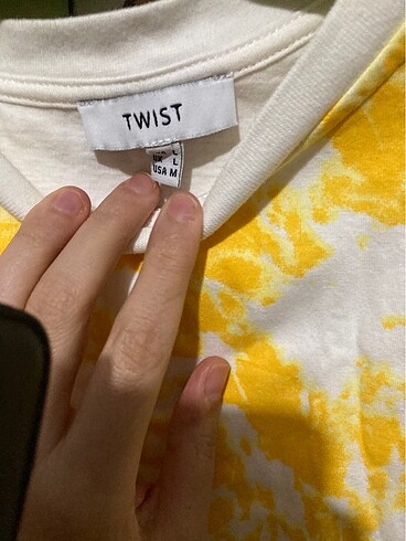 l Beden Twist t shirt