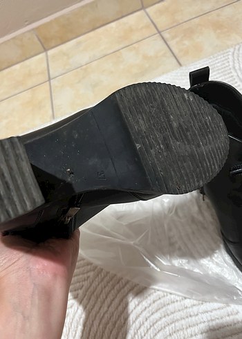 Diğer Siyah Deri Bağcıklı Gotik Topuklu Bot