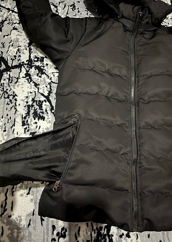 Siyah Fermuarlı erkek çocuk mont - Görsel 2